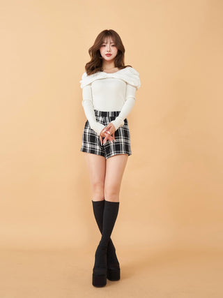 モデル：158cm（着用サイズ：S　着用カラー：BLK）