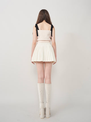 モデル：165cm（着用サイズ：FREE　着用カラー：IVO）