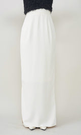 モデル：158cm（着用サイズ：FREE　着用カラー：WHT）