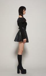 モデル：163cm（着用サイズ：S　着用カラー：BLK）