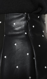 モデル：163cm（着用サイズ：S　着用カラー：BLK）