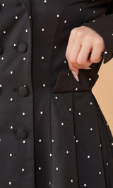 モデル：158cm（着用サイズ：FREE　着用カラー：DOT）