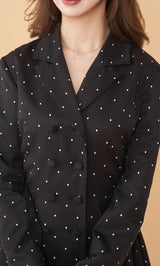 モデル：158cm（着用サイズ：FREE　着用カラー：DOT）