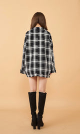 モデル：158cm（着用サイズ：FREE　着用カラー：BLK）