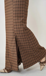 モデル：158cm（着用サイズ：FREE　着用カラー：BRN）