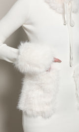 モデル：163cm（着用サイズ：FREE　着用カラー：WHT）