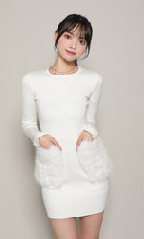 モデル：163cm（着用サイズ：FREE　着用カラー：WHT）