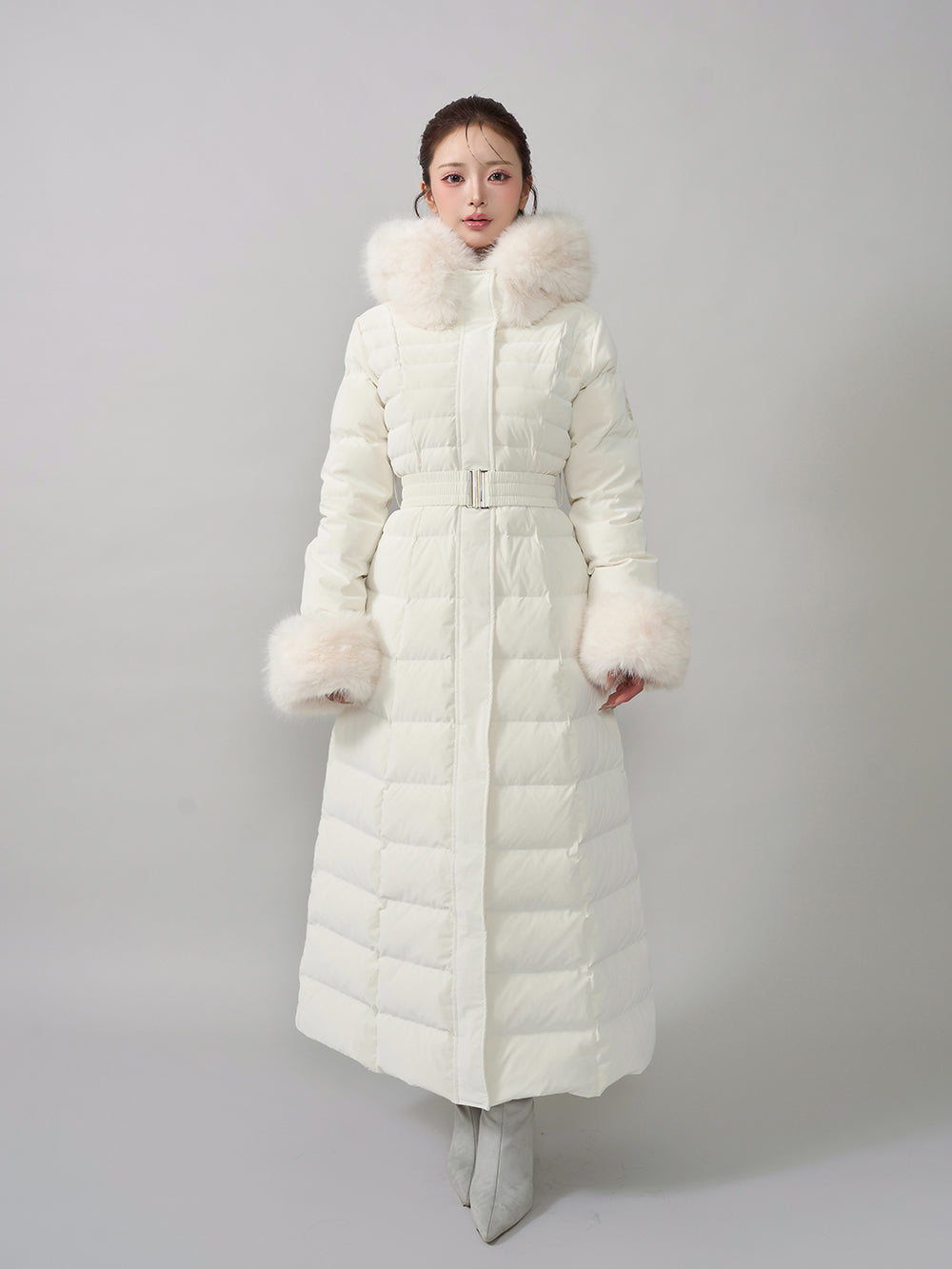 モデル：158cm（着用サイズ：S　着用カラー：WHT）