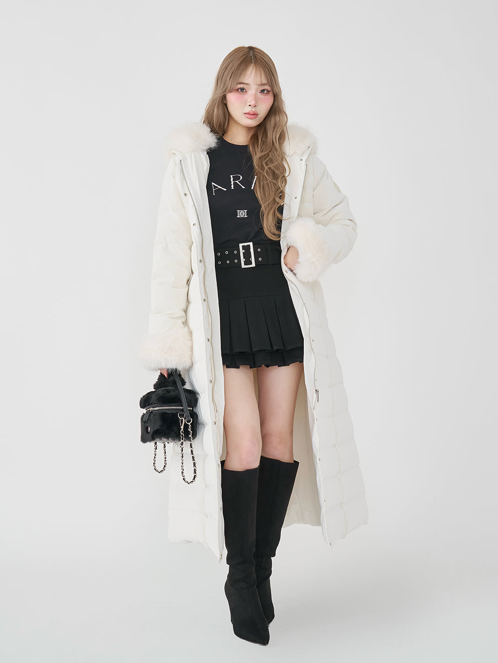 モデル：163cm（着用サイズ：S　着用カラー：WHT）