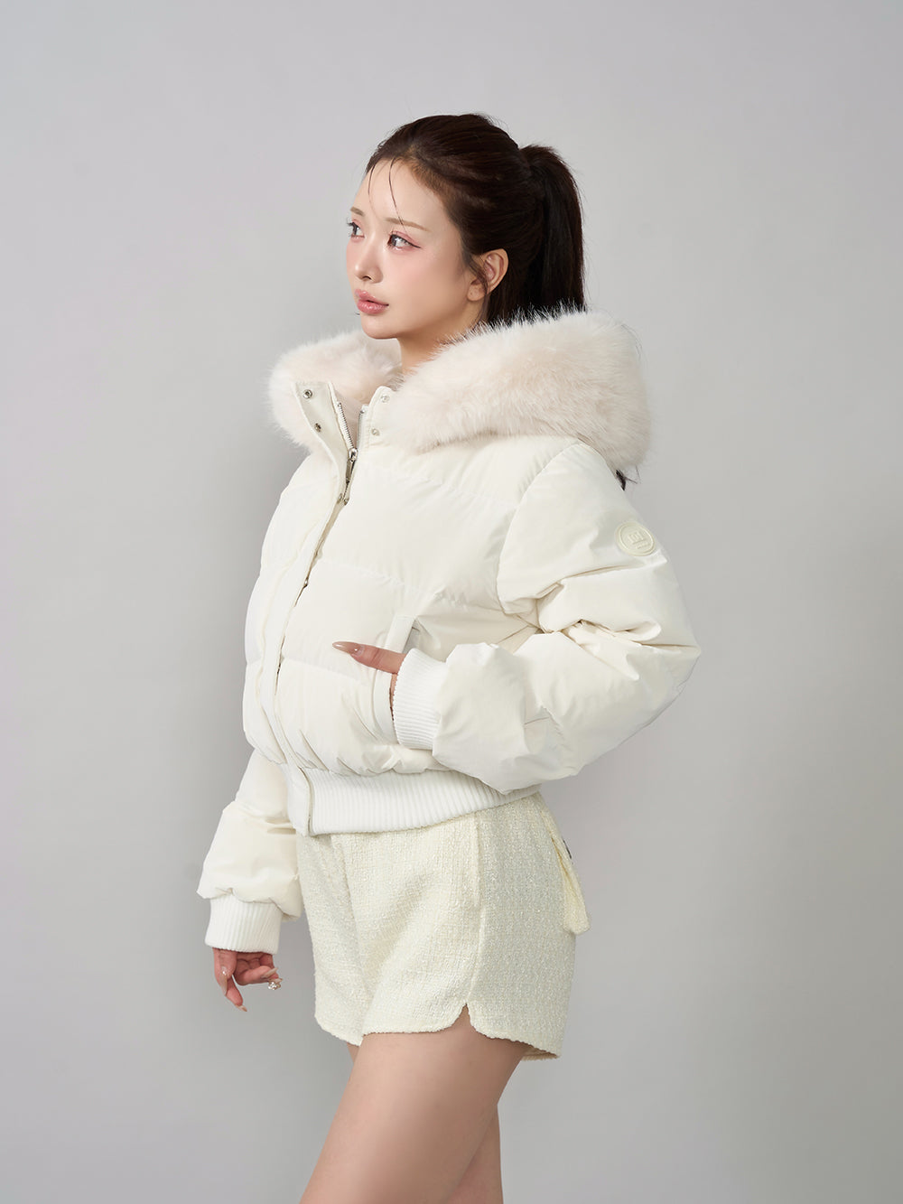モデル：158cm（着用サイズ：FREE　着用カラー：WHT）