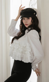 モデル：164cm（着用サイズ：FREE　着用カラー：BLK）
