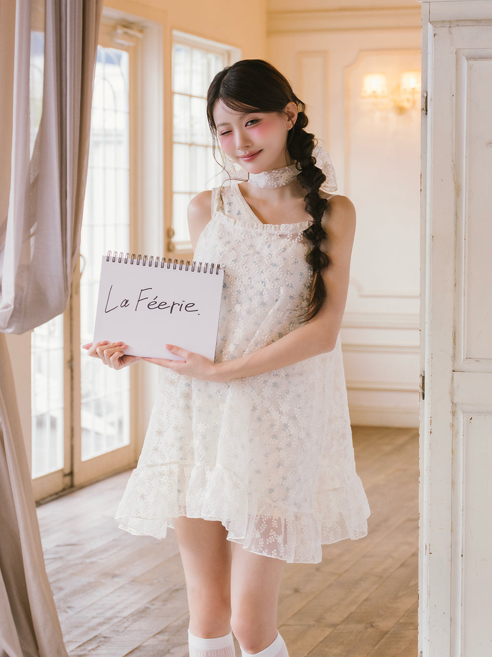 モデル：164cm（着用サイズ：FREE　着用カラー：YEL）