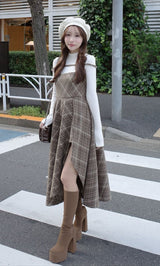 モデル：156cm（着用サイズ：FREE　着用カラー：MOC）