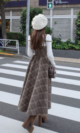 モデル：156cm（着用サイズ：FREE　着用カラー：MOC）