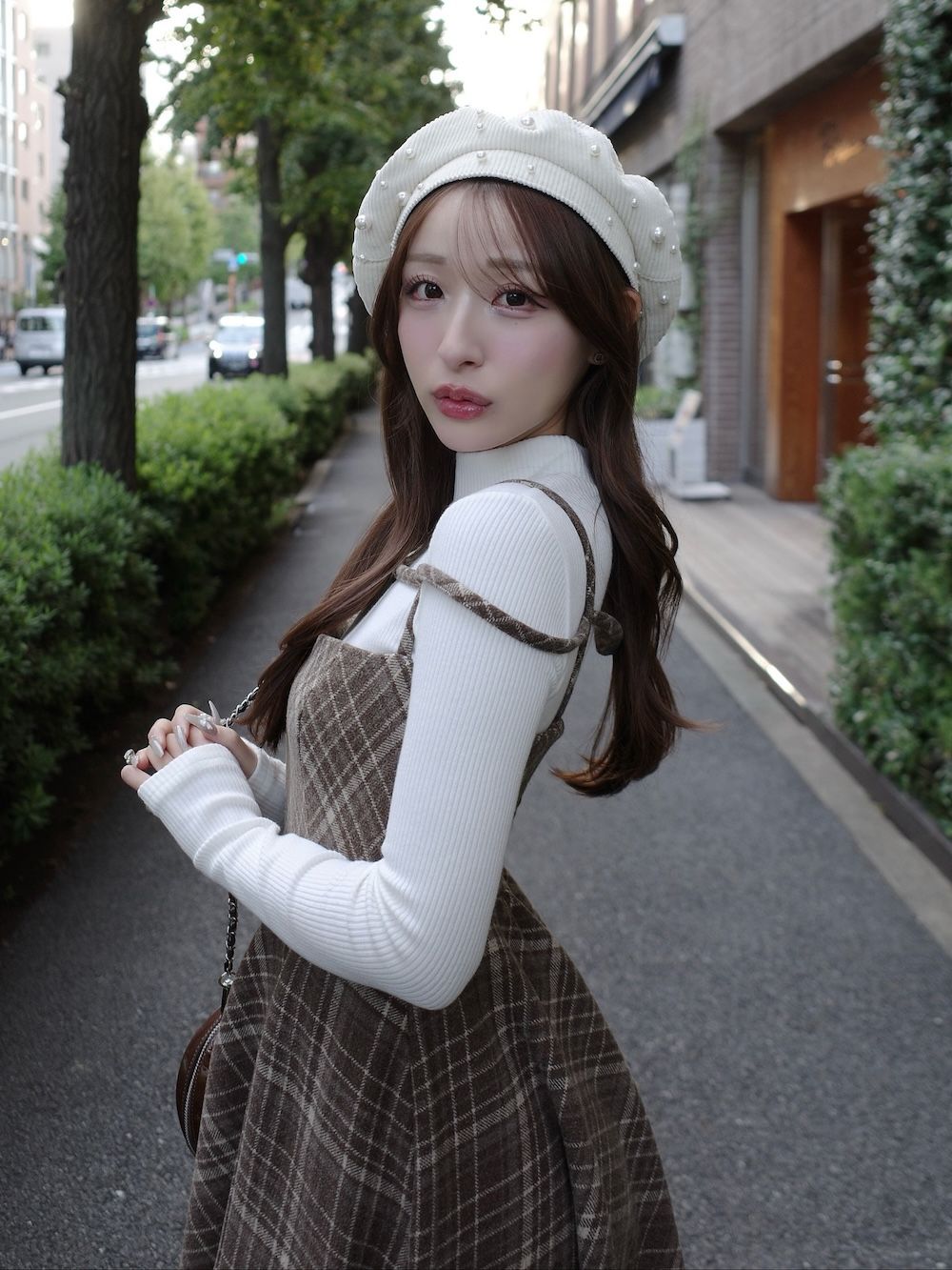 モデル：156cm（着用サイズ：FREE　着用カラー：MOC）