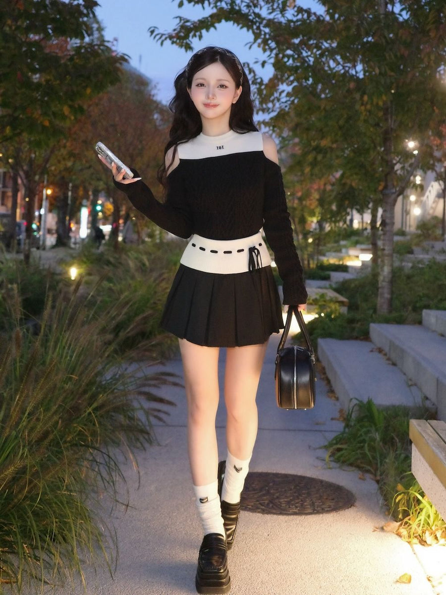 モデル：158cm（着用サイズ：FREE　着用カラー：BLK）