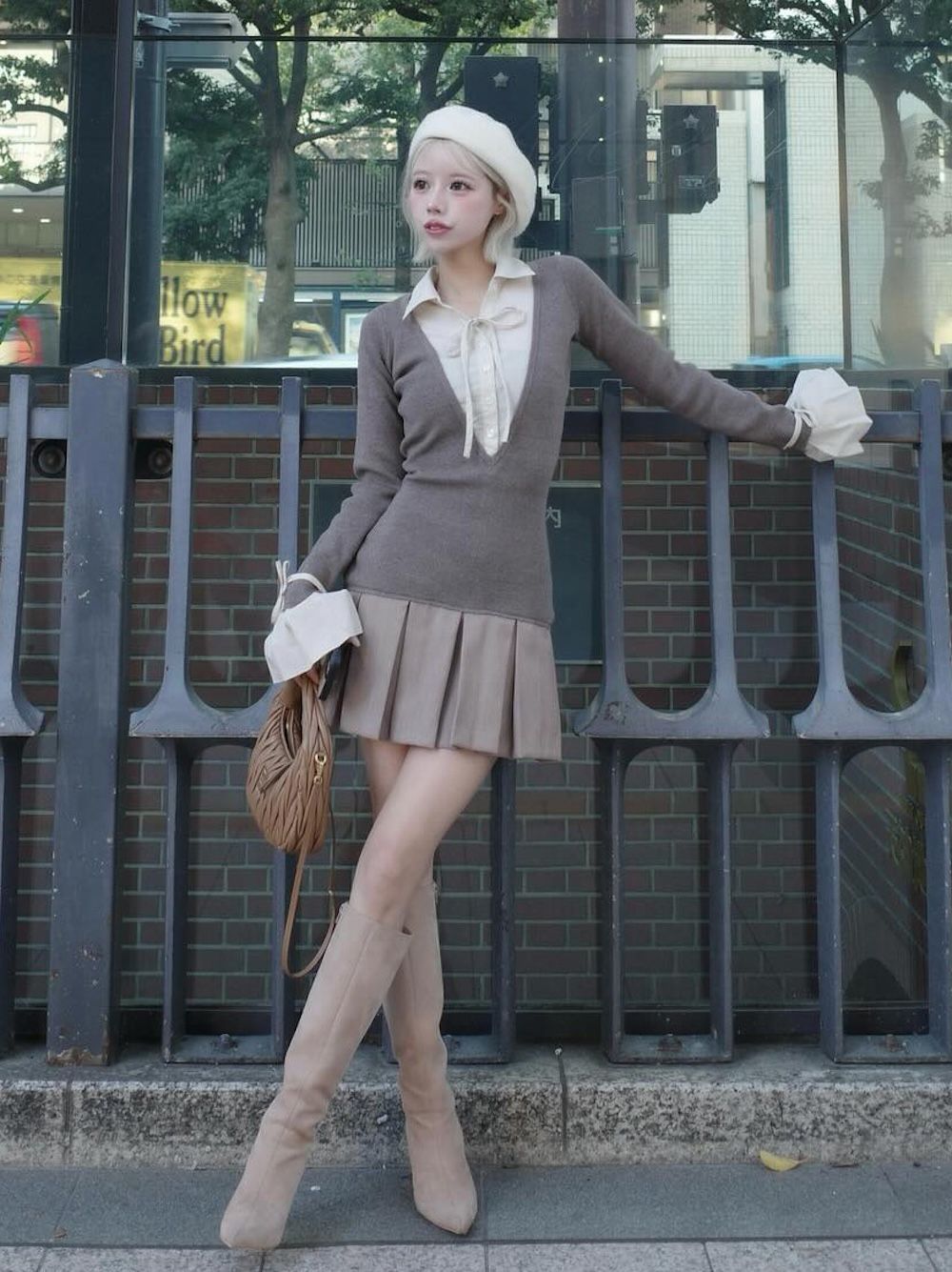 モデル：155cm（着用サイズ：FREE　着用カラー：MOC）