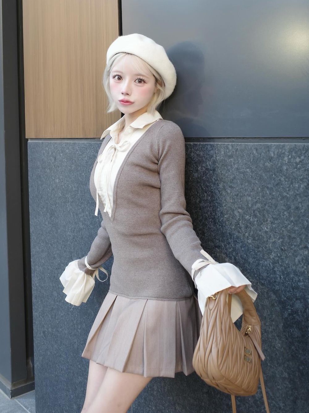 モデル：155cm（着用サイズ：FREE　着用カラー：MOC）