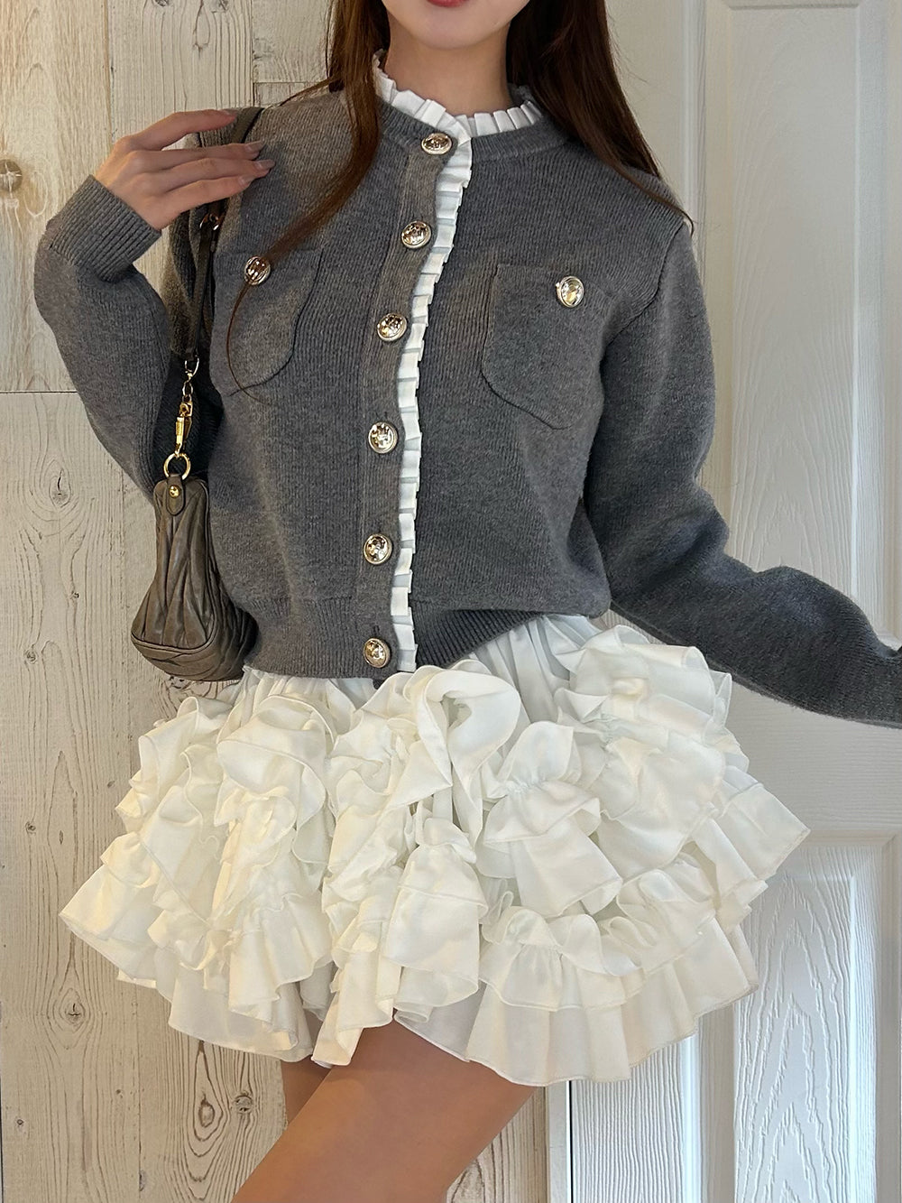 モデル：161cm（着用サイズ：FREE　着用カラー：WHT）