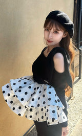 モデル：161cm（着用サイズ：FREE　着用カラー：DOT）