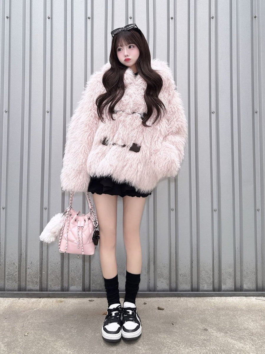 モデル：158cm（着用サイズ：FREE　着用カラー：PNK）