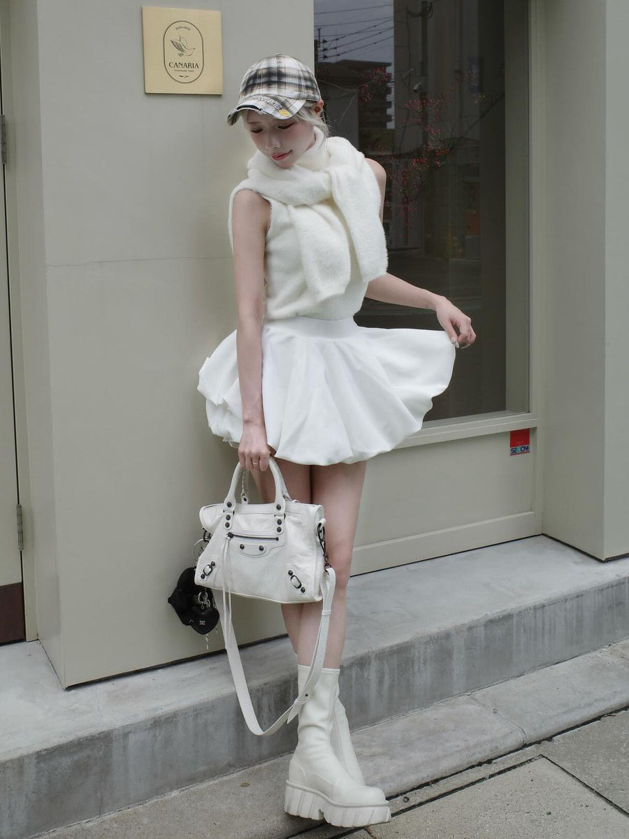 モデル：155cm（着用サイズ：FREE　着用カラー：WHT）