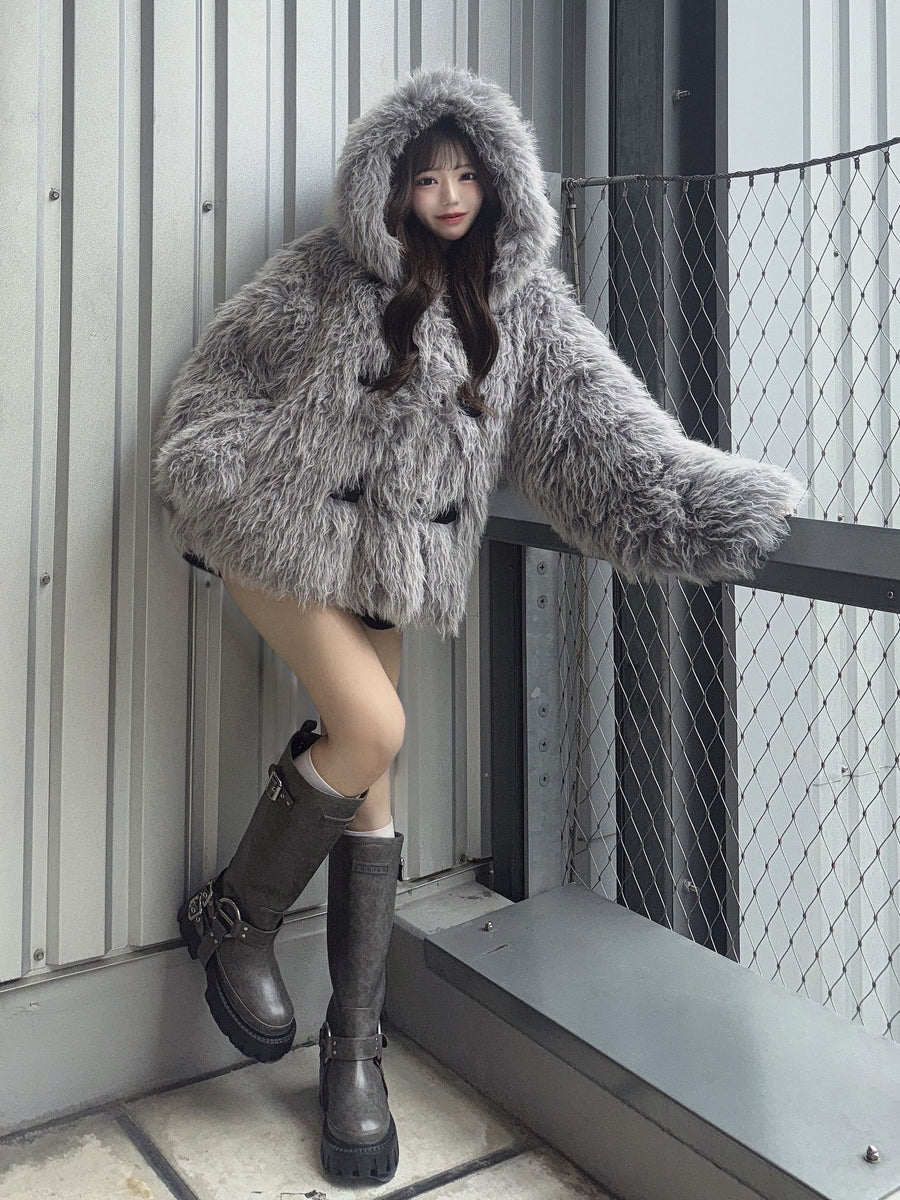 モデル：158cm（着用サイズ：FREE　着用カラー：GRY）