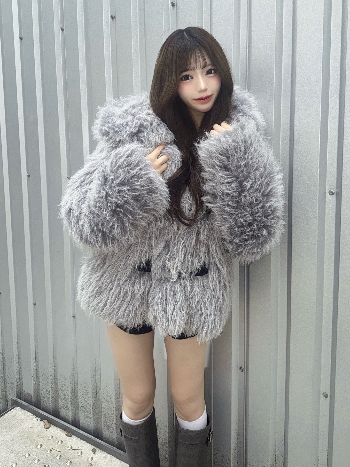 モデル：158cm（着用サイズ：FREE　着用カラー：GRY）