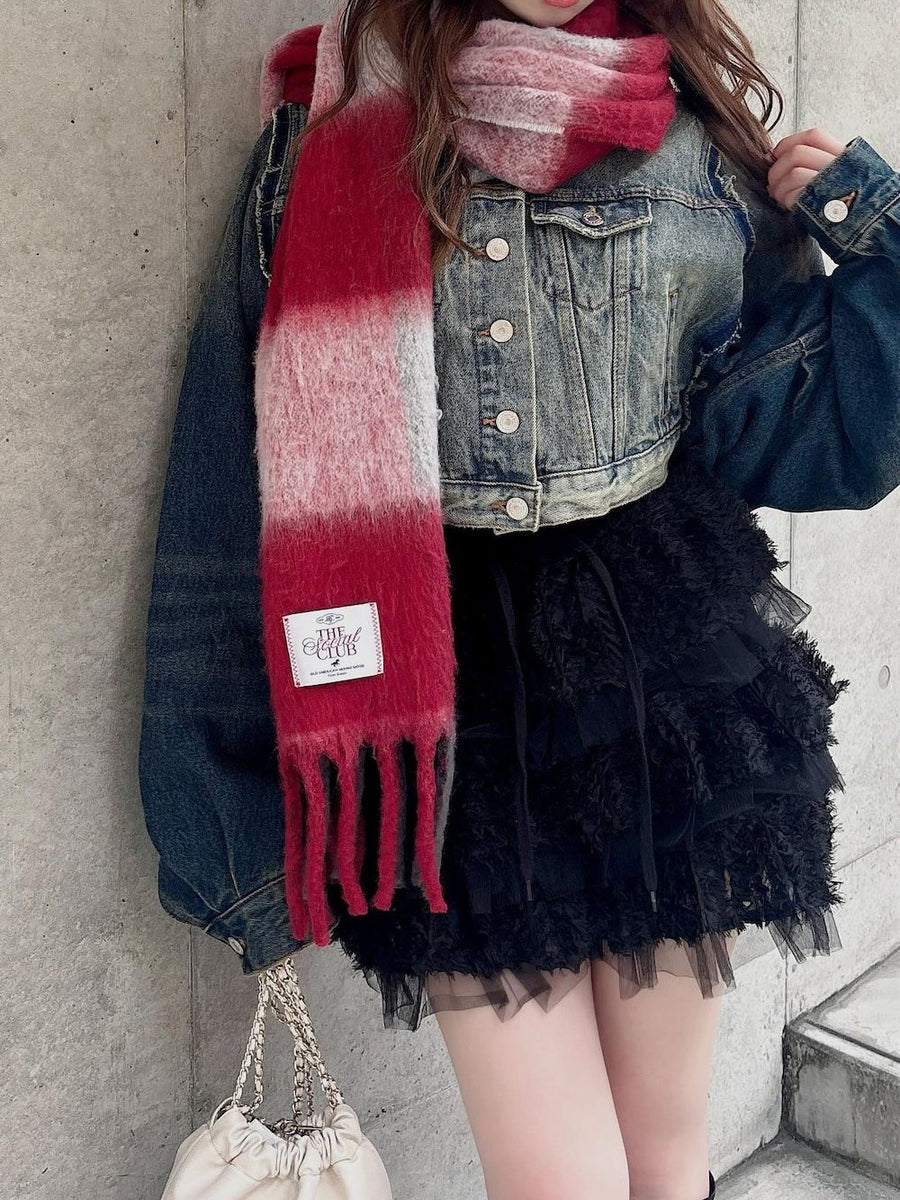 モデル：160cm（着用サイズ：FREE　着用カラー：BLU）