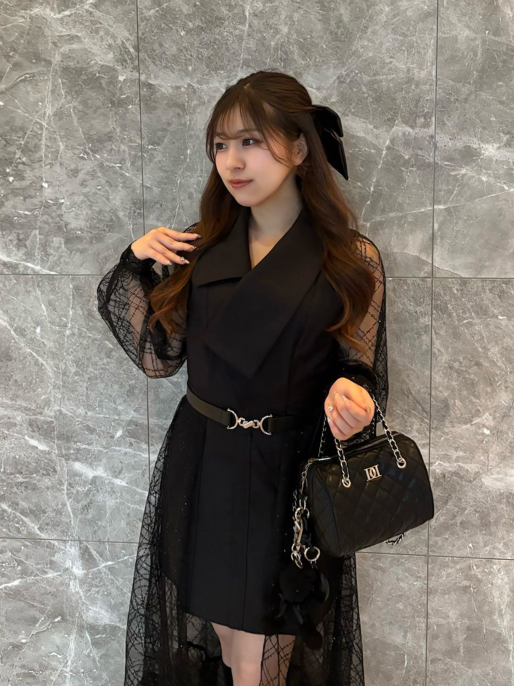 モデル：151cm（着用サイズ：FREE　着用カラー：BLK）