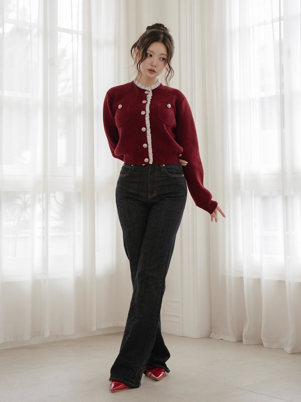 モデル：164cm（着用サイズ：FREE　着用カラー：RED）