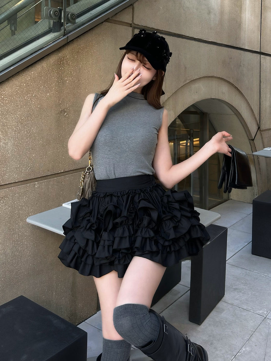 モデル：161cm（着用サイズ：FREE　着用カラー：BLK）