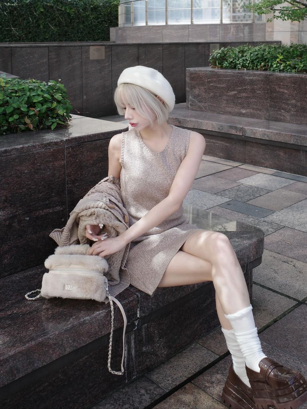 モデル：155cm（着用サイズ：FREE　着用カラー：MOC）