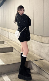 モデル：158cm（着用サイズ：FREE　着用カラー：BLK）