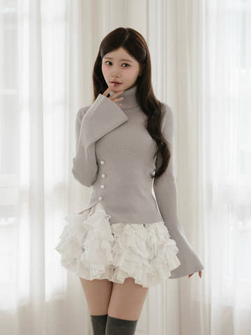 モデル：164cm（着用サイズ：FREE　着用カラー：GRY）