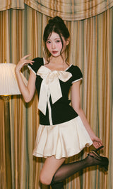 モデル：164cm（着用サイズ：FREE　着用カラー：BLK）