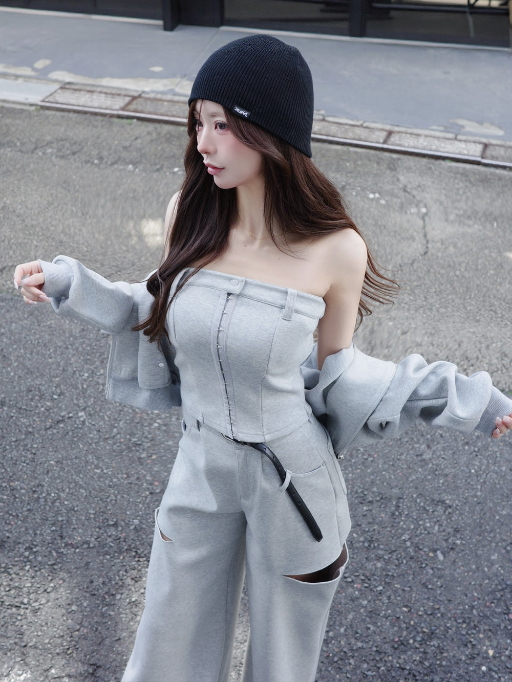 モデル：158cm（着用サイズ：FREE　着用カラー：GRY）