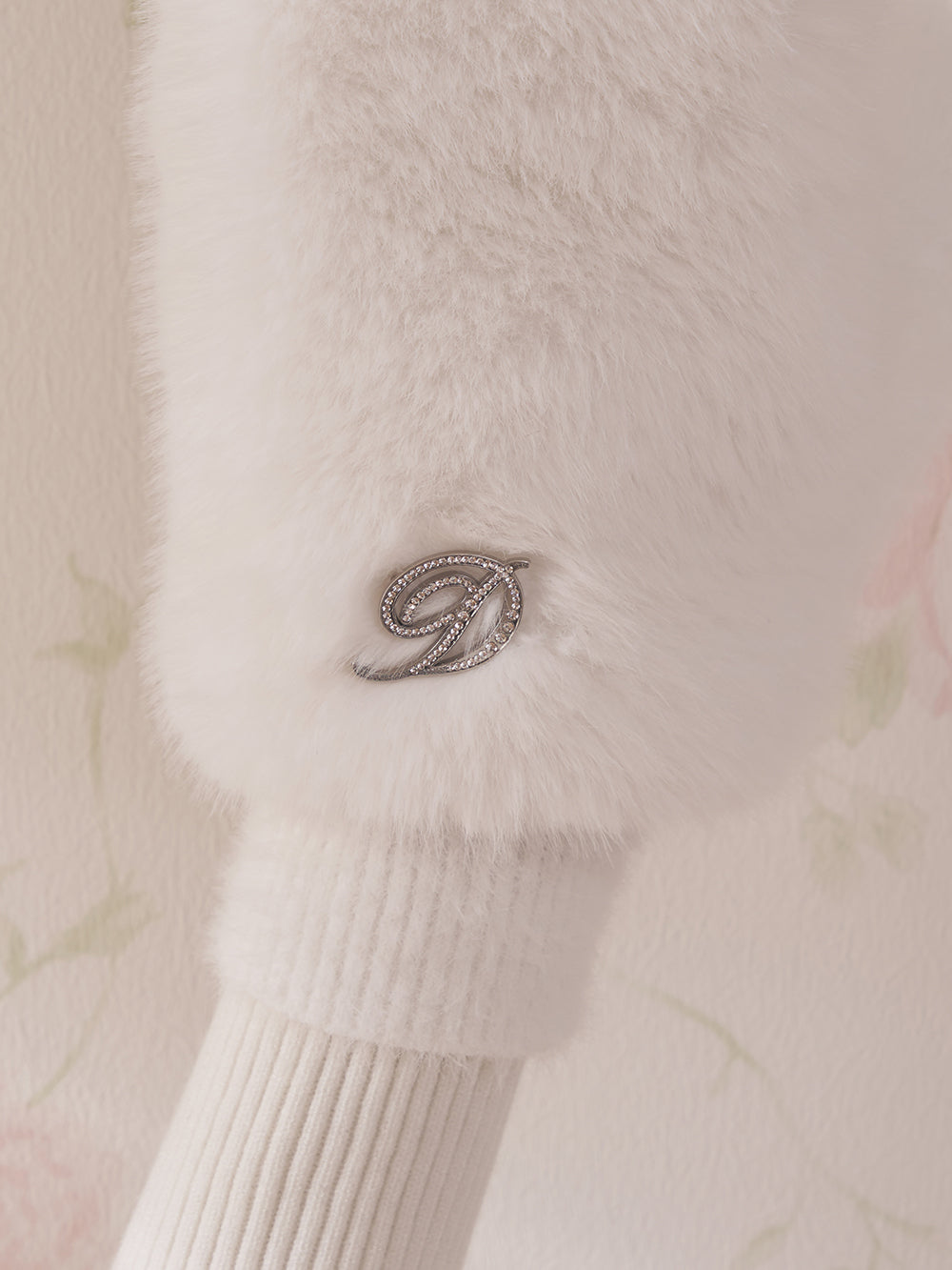 サイズ：FREE　カラー：WHT