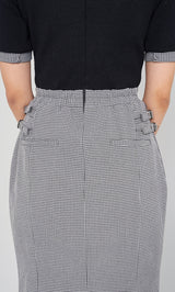 モデル：163cm（着用サイズ：FREE　着用カラー：BLK）