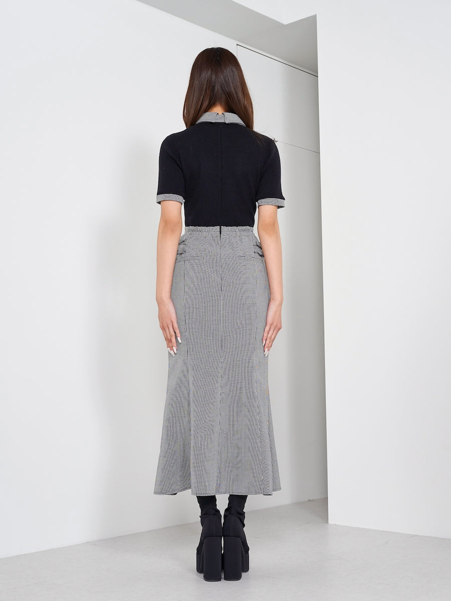 モデル：163cm（着用サイズ：FREE　着用カラー：BLK）