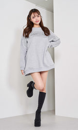 モデル：163cm（着用サイズ：F-L　着用カラー：GRY）