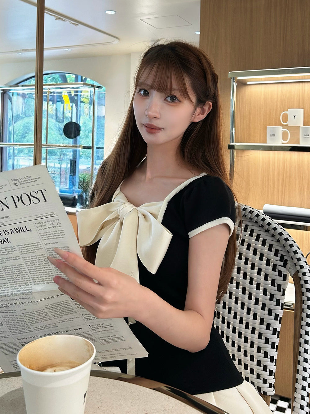 モデル：161cm（着用サイズ：FREE　着用カラー：BLK）