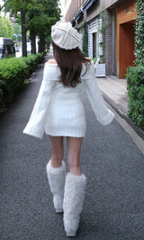 モデル：156cm（着用サイズ：FREE　着用カラー：WHT）