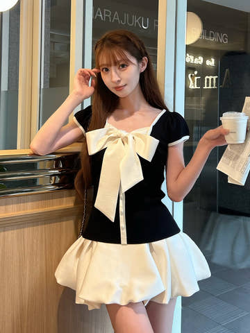 モデル：161cm（着用サイズ：FREE　着用カラー：BLK）