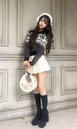 モデル：165cm（着用サイズ：FREE　着用カラー：BLK）