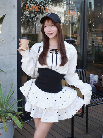 モデル：156cm（着用サイズ：FREE　着用カラー：WHT）