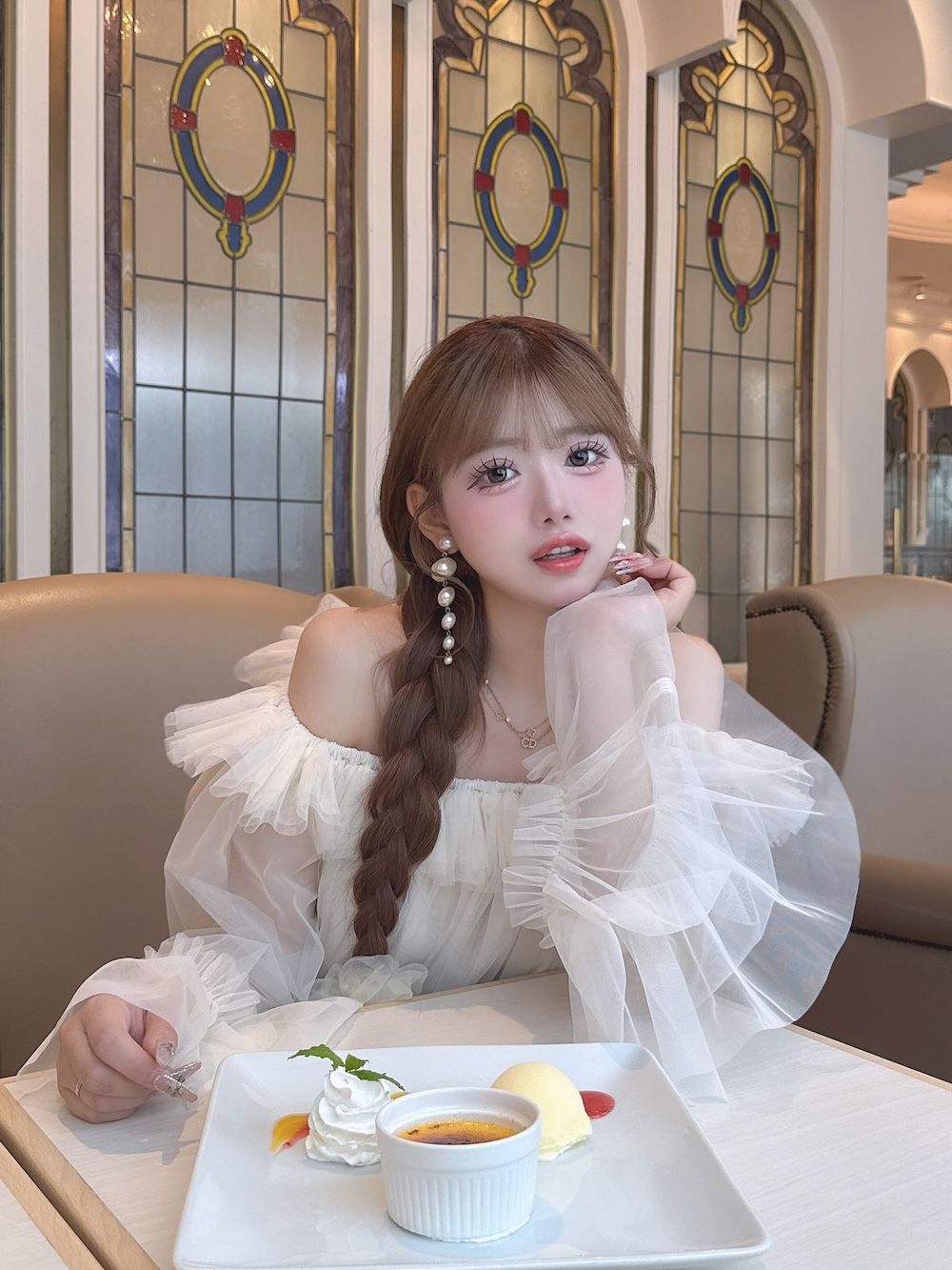 オフショルチュールボリュームトップス