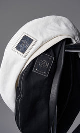 サイズ：FREE　カラー：WHT/BLK