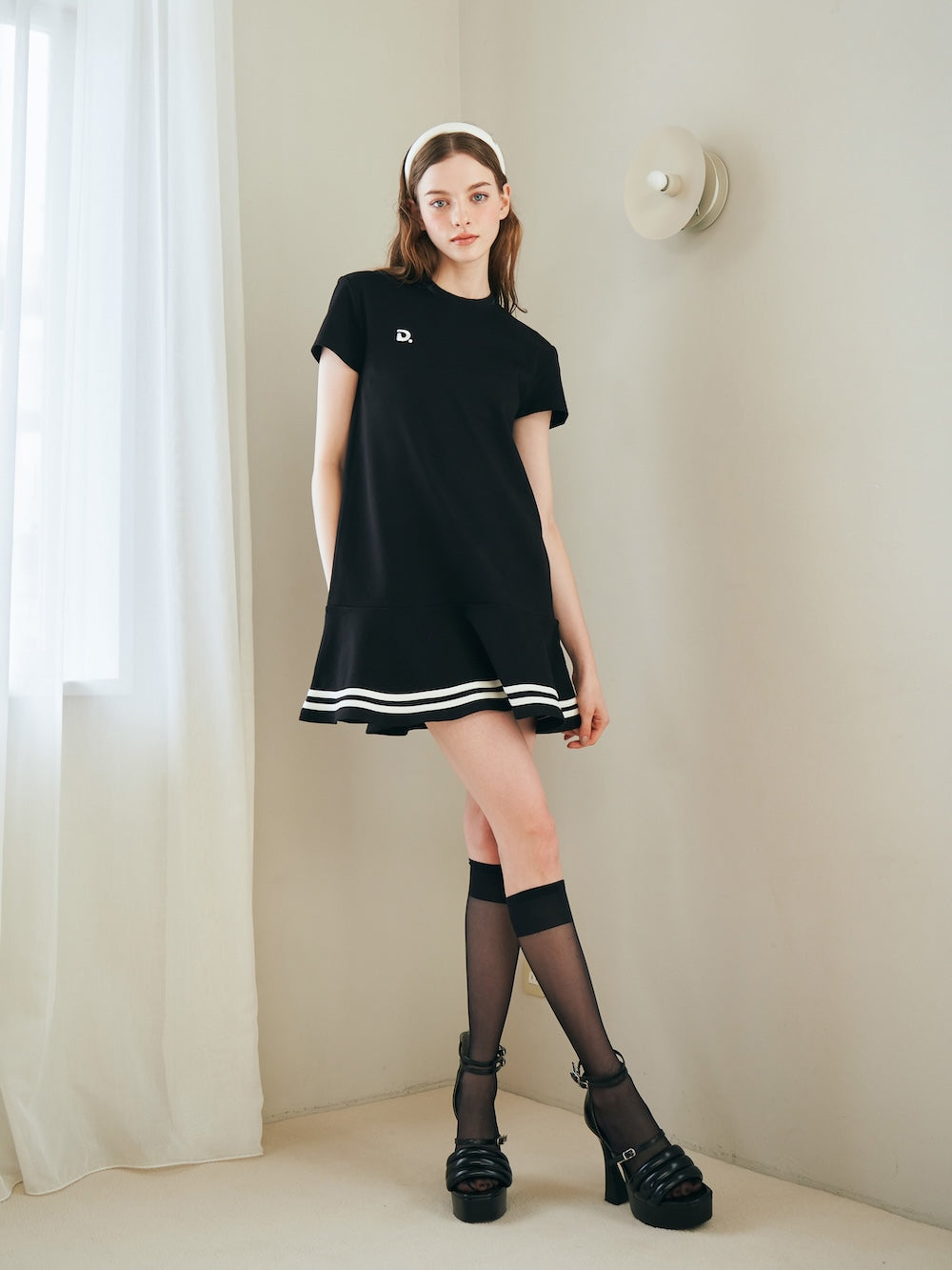 ラインカットフレアミニワンピース – Darich (ダーリッチ)