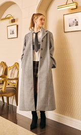 モデル：173cm（着用サイズ：FREE　着用カラー：GRY）